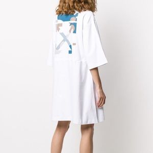 OFF-WHITE T-Shirt Dress, NEW, Never Been Worn, in White with Blue Detail Size 36